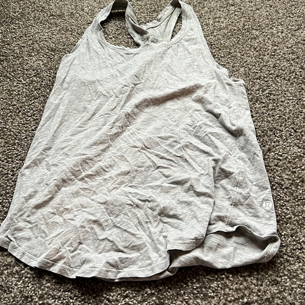 Lululemon Love Tank pleated Size 6
